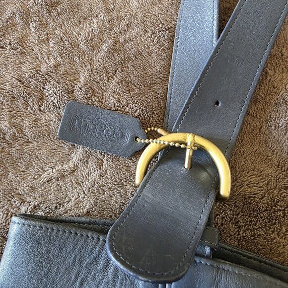 Coach 4082 Soho Duffle Tote Navy Leather Shoulder Bag Vintage USA Authenticated - Picture 6 of 16